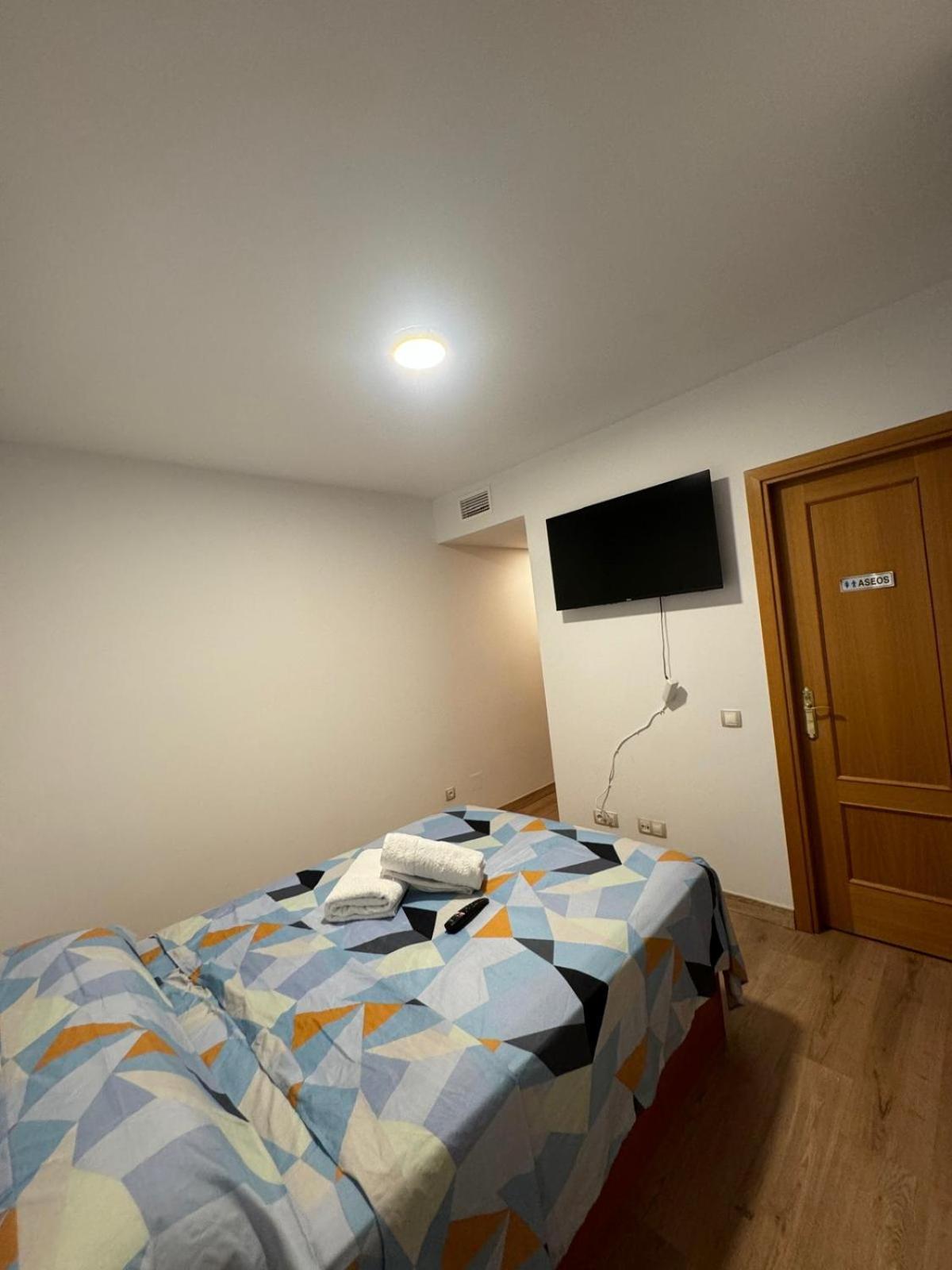 Marssuites Zapata Мадрид Экстерьер фото